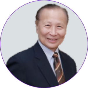 校长：杨金泉博士